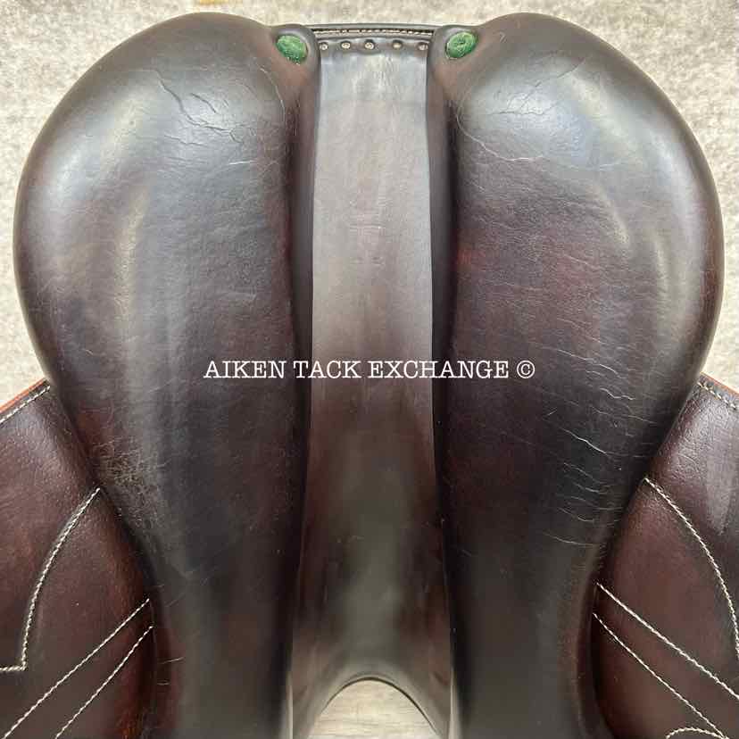 2005 Devoucoux Makila Monoflap Dressage Saddle, 18" Seat, 3A Flap, Medium/Medium Wide Tree, Foam Panels