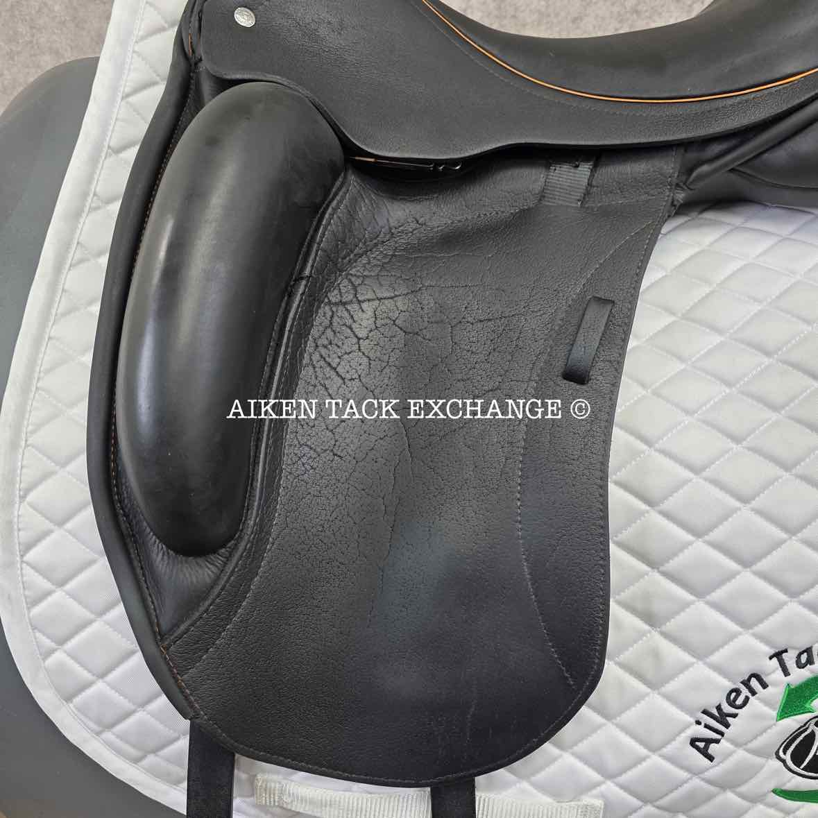 2016 Custom Saddlery Everest R Monoflap Dressage Saddle, 17.5" Seat, Adjustable