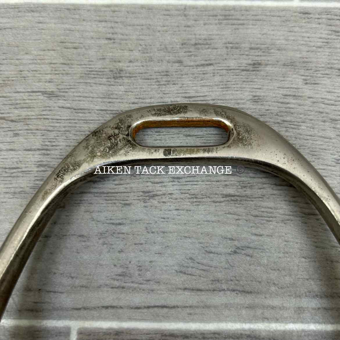 Australian Saddle 4-Bar Stirrup Irons, 5"