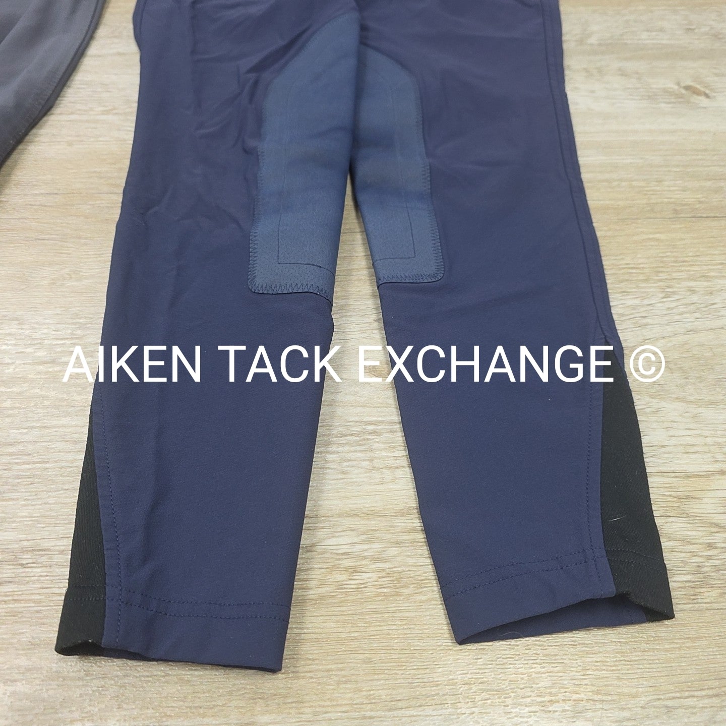 BARGAIN BUNDLE: B Vertigo Silicone Extended Leg Breeches, 24 & Kerrits Knee Patc