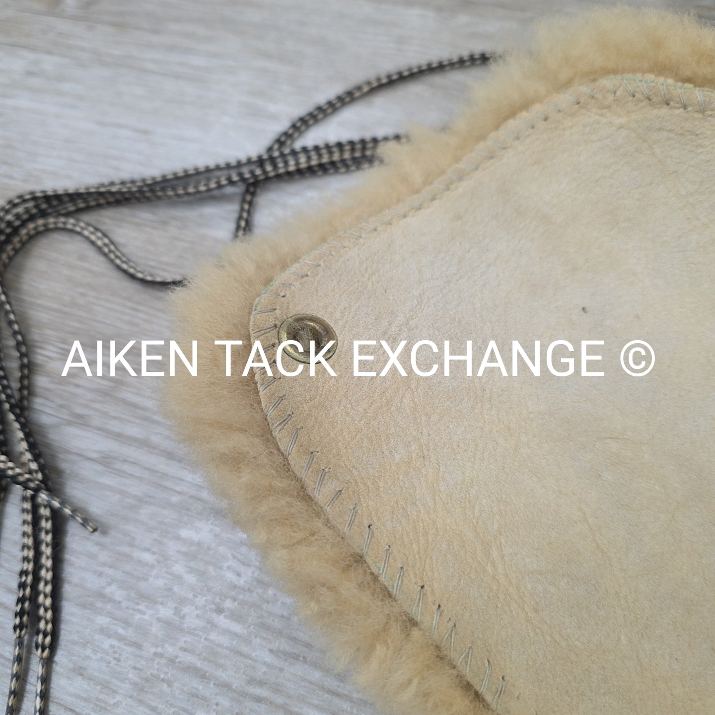 JMS Western, Trail, Endurance Sheepskin Seat Cushion