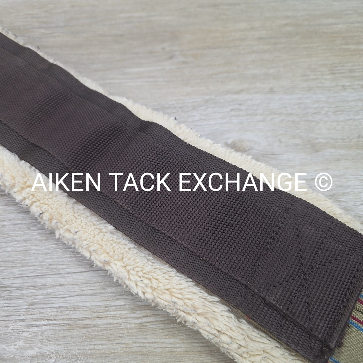 Stubben Removable Fleece Girth with Double End Elastic, Brown, 56"