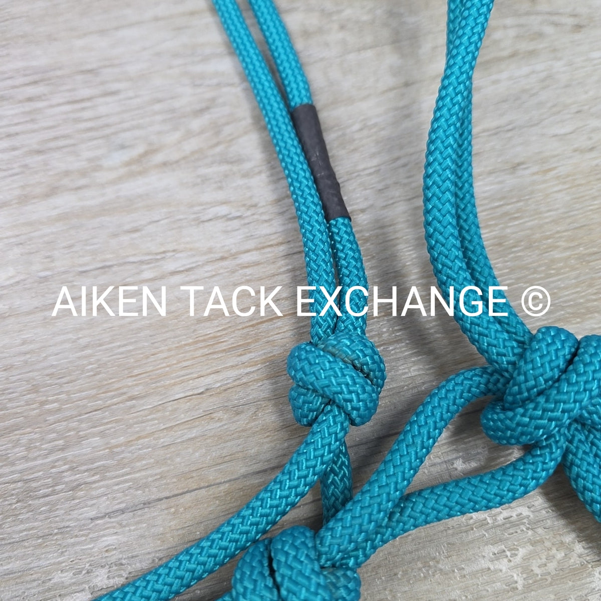 Harrison Howard Rope Halter, Size Full