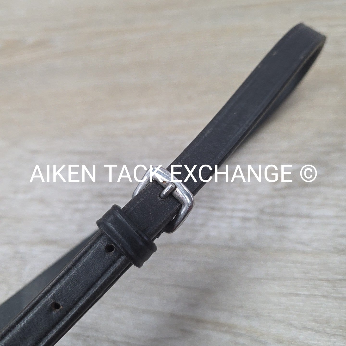 Bobby's English Tack Plain Raised Noseband, Black & Brown, Size Full