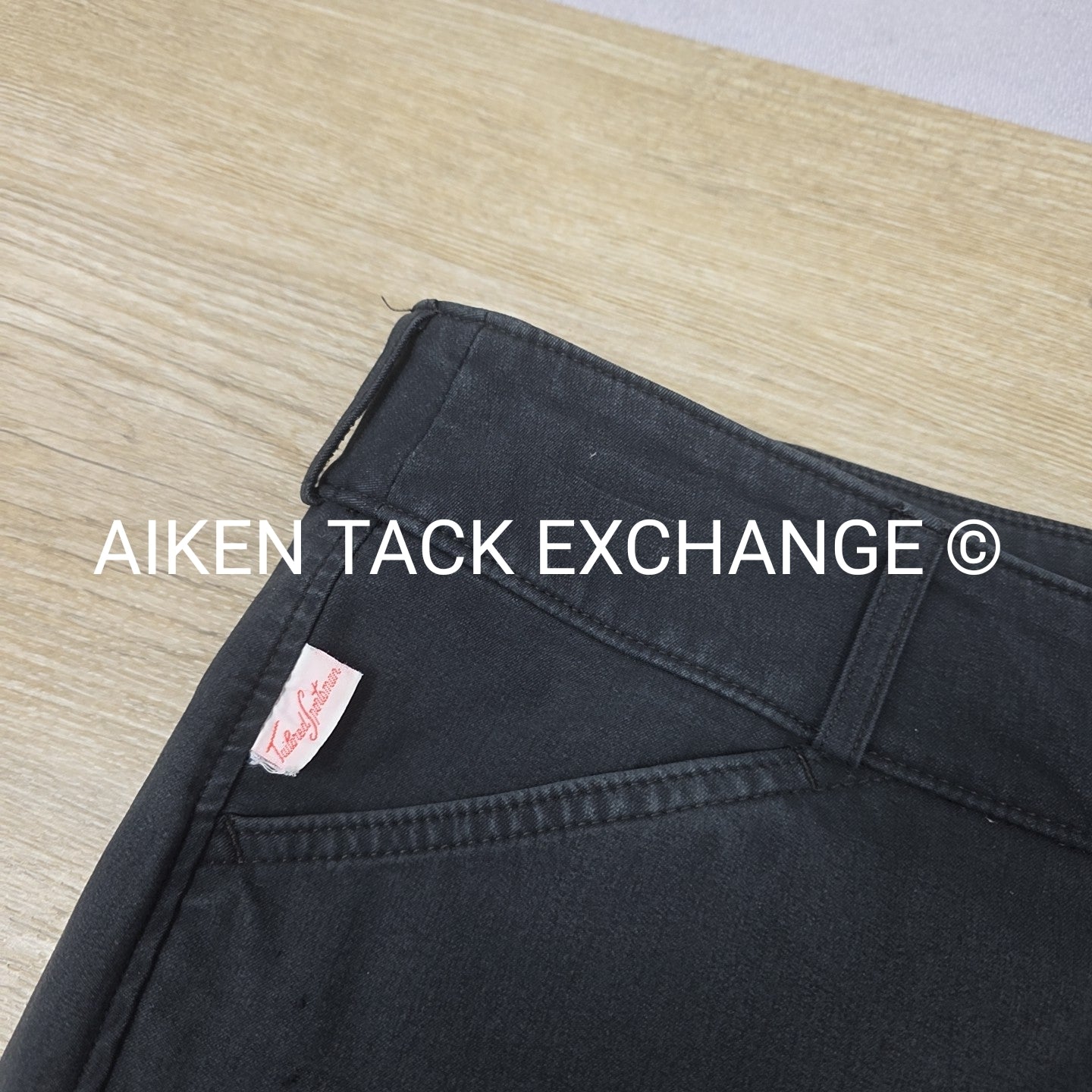 Tailored Sportsman Trophy Hunter Knee Patch Breeches, Size 36