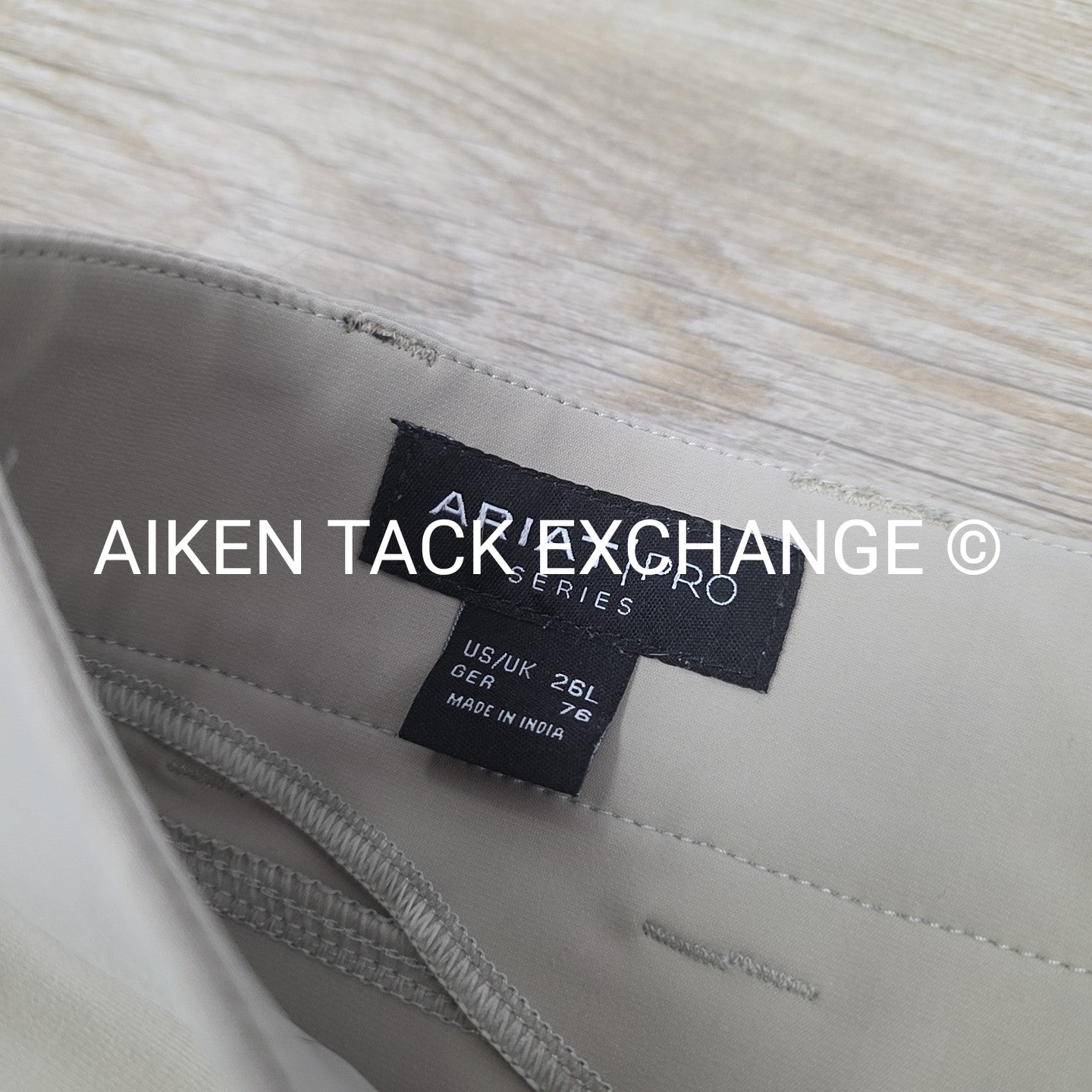 Ariat Tri Factor Silicone Full Seat Breeches, Size 26 L