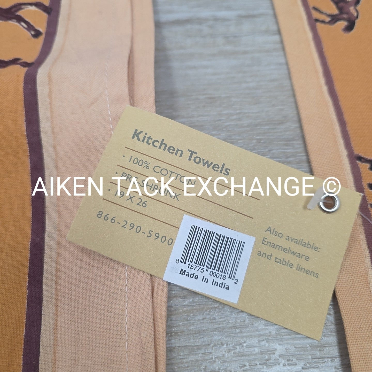 Marble Canyon Tablecloth & 2  Kitchen Towels