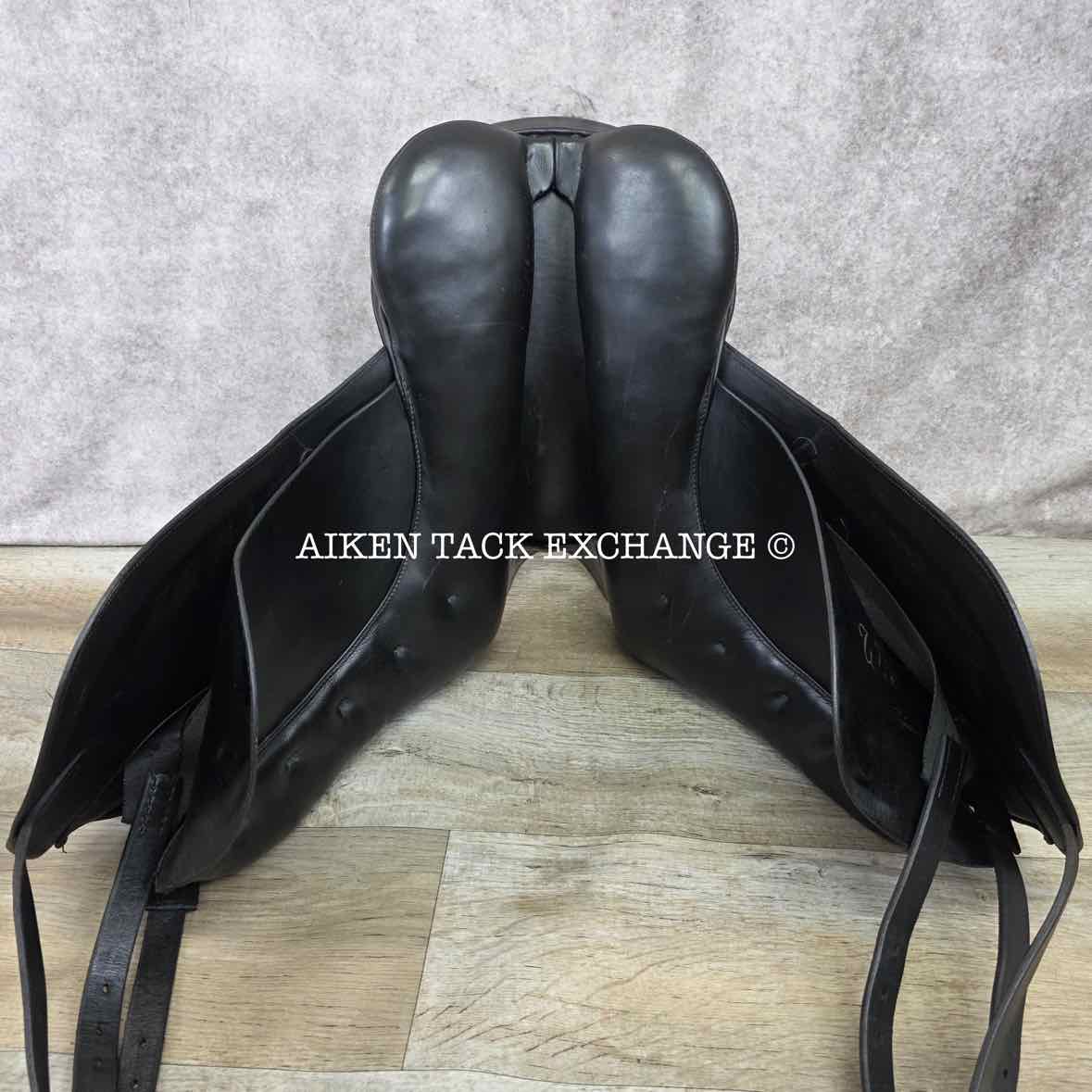 1990 Kieffer Wein DL Dressage Saddle, 17" Seat, Medium Wide Tree, Wool Flocked Panels