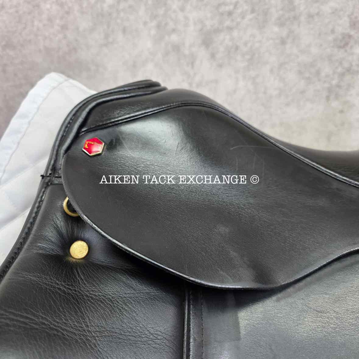 Albion SLK Dressage Saddle, 18" Seat, Medium Wide Tree, Wool Flocked Panels