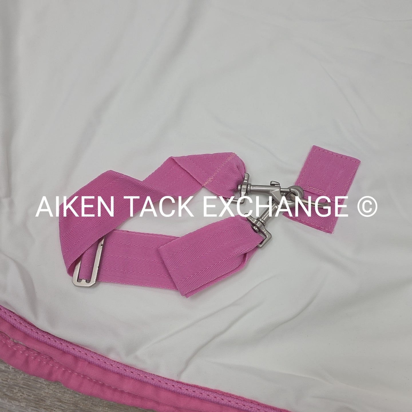 Fenwick Equestrian Pop Star Dress Sheet Sporty Cooler, 68"