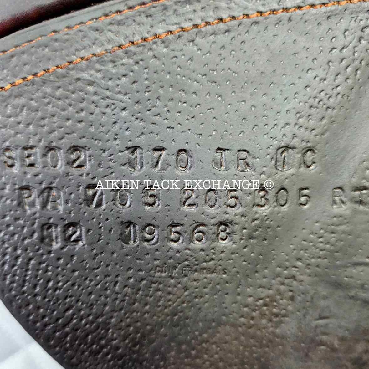 **SOLD** 2012 CWD SE02 Close Contact Jump Saddle, 17" Seat, 1C Flap, Medium Tree, Foam Panels