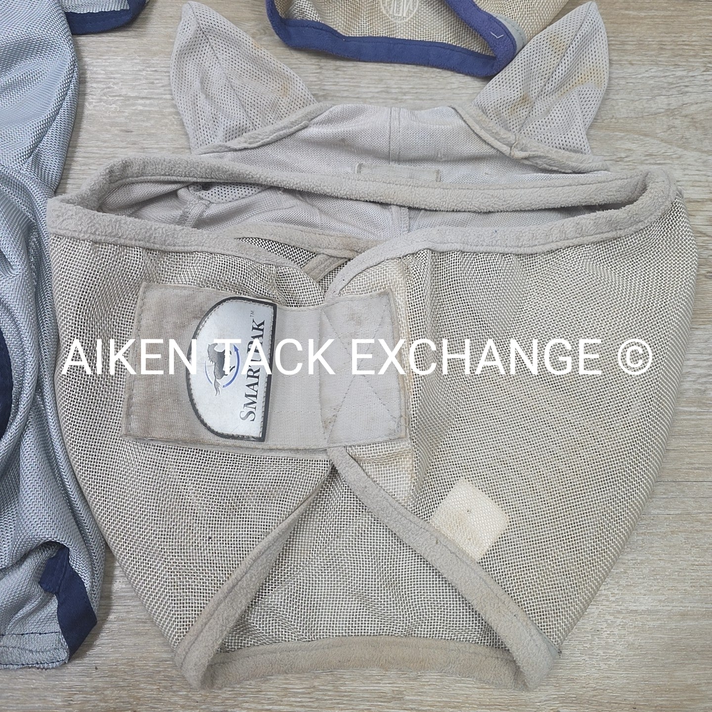 BARGAIN BUNDLE: 2 SmartPak, 2 Bucas Fly Masks, Size Horse