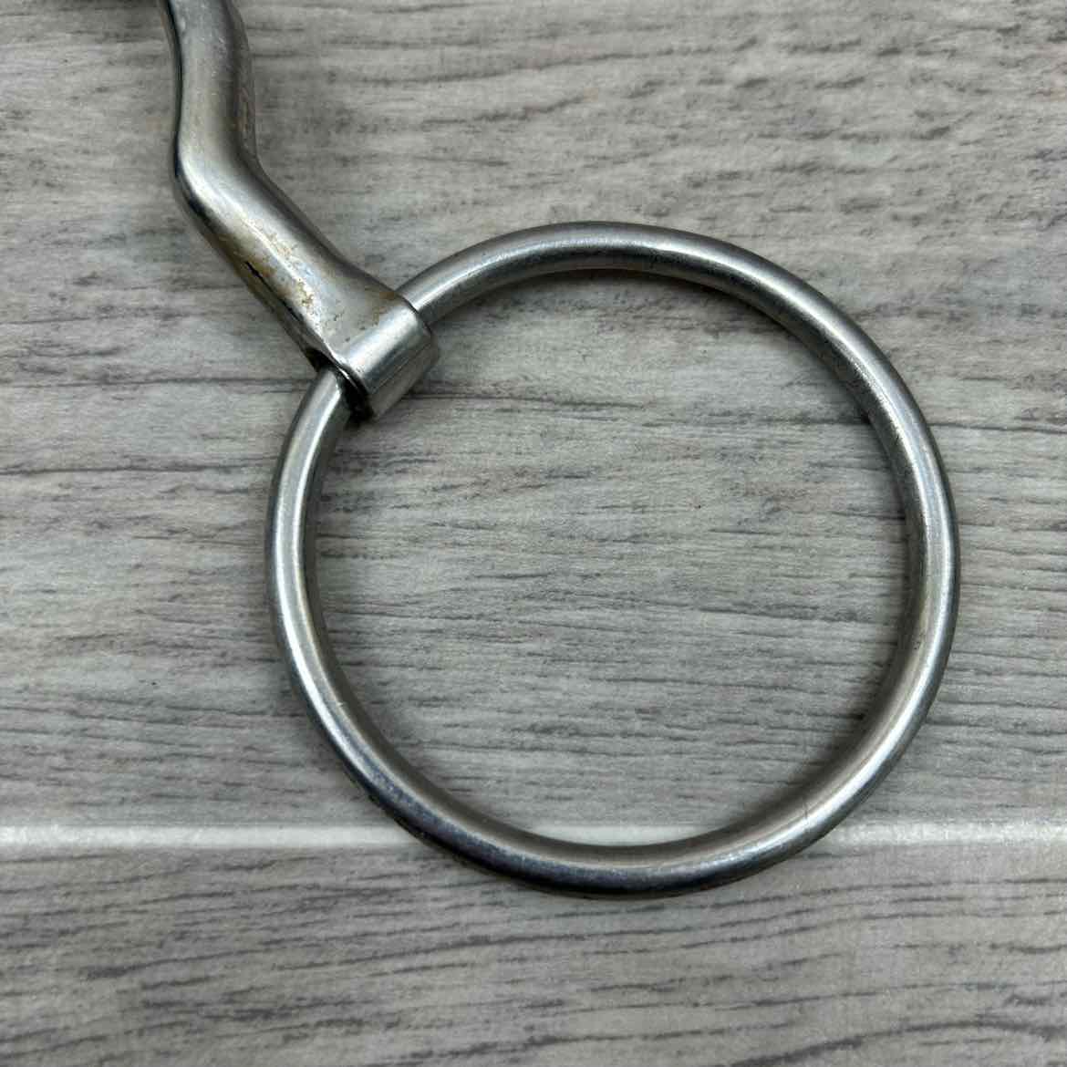Myler Loose Ring with Wide Low Ported Barrel MB 33 WL 5.25"
