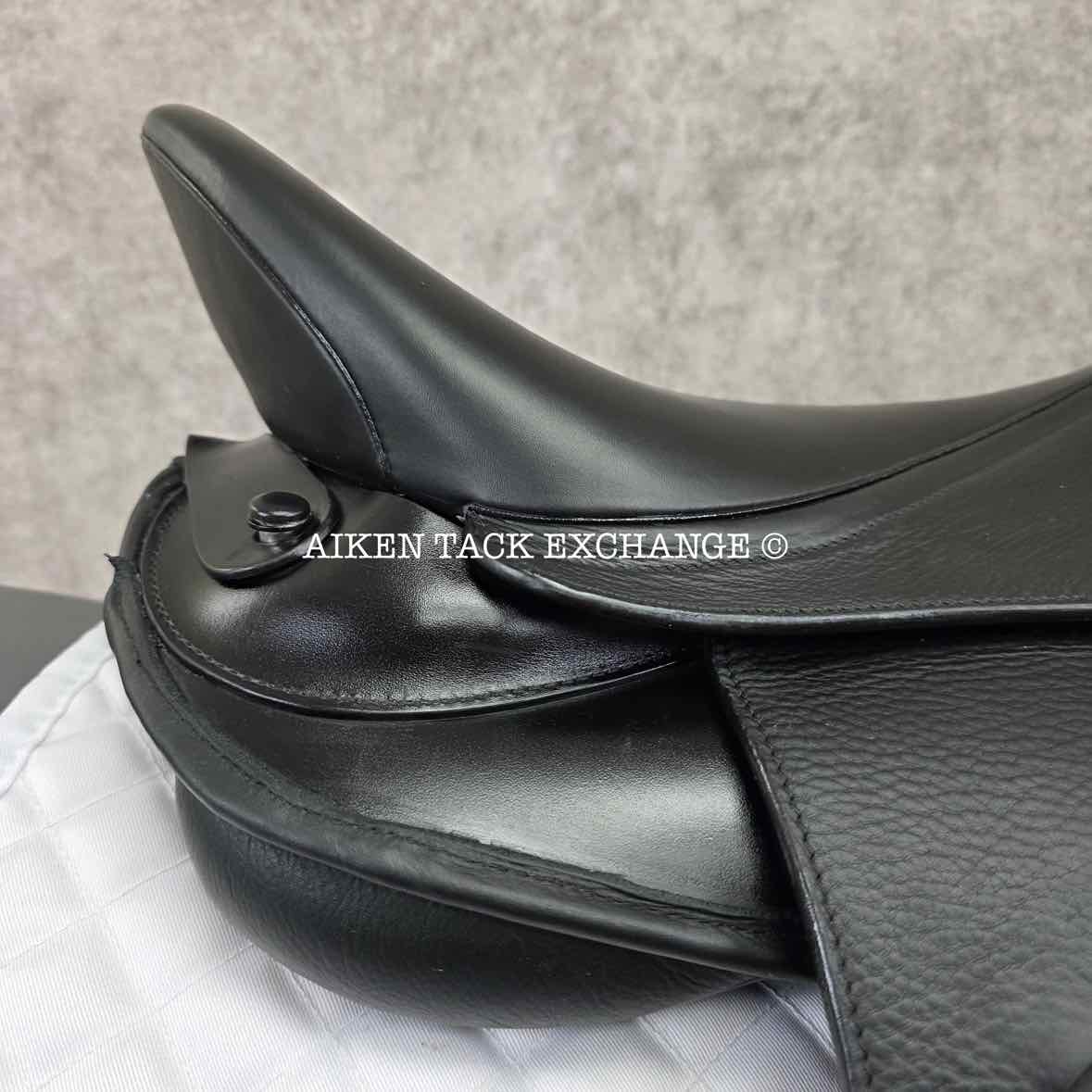 Kieffer Brugge Dressage Saddle, 18" Seat, Medium Tree