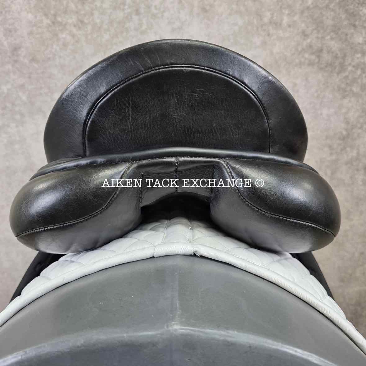Albion SLK Dressage Saddle, 18" Seat, Medium Wide Tree, Wool Flocked Panels