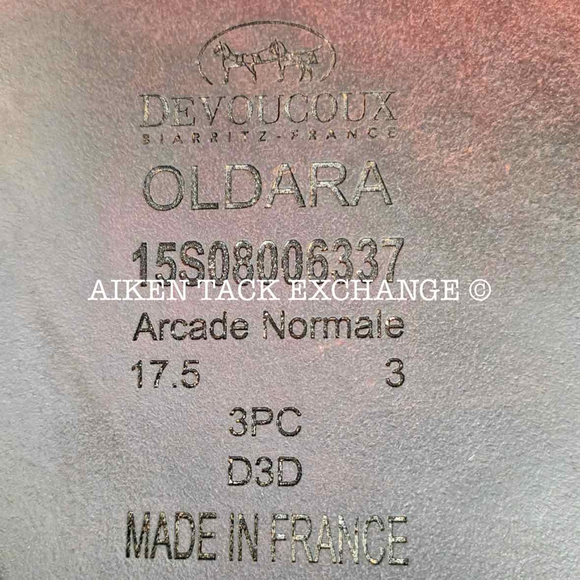 2015 Devoucoux Oldara Close Contact Jump Saddle, 17.5" Seat, 3 Flap, Medium Wide Tree, D3D Panels, Full Buffalo Leather