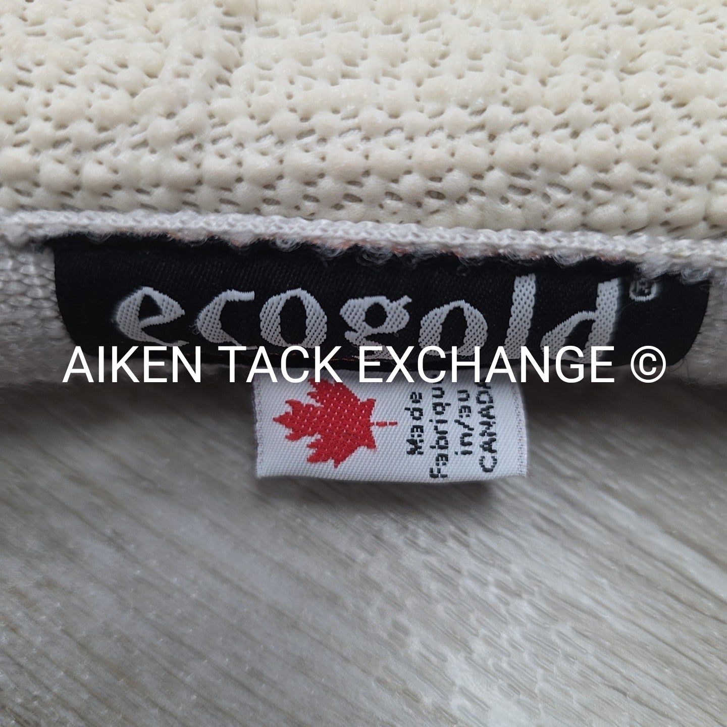 Ecogold Non-Slip Secure Hunter Pad, Size Large / 17" - 17.5"
