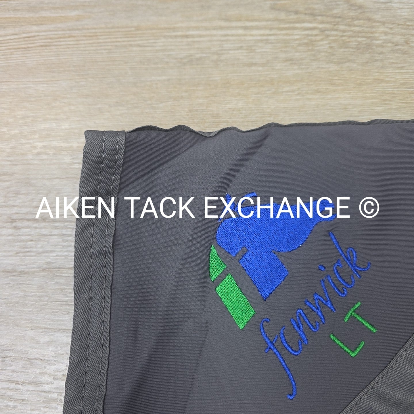 Fenwick Equestrian LT Liquid Titanium Therapeutic Quarter Sheet, Size Large