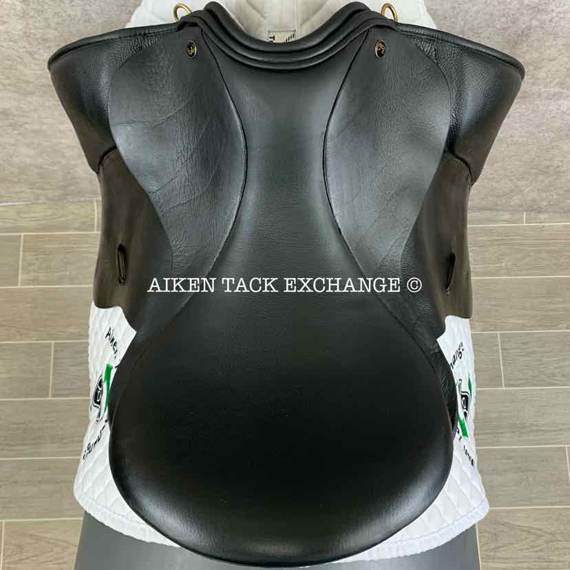 **SOLD** 2015 JRD Bella Dressage Saddle, 17" Seat, Medium Wide Tree, Wool Flocked Panels