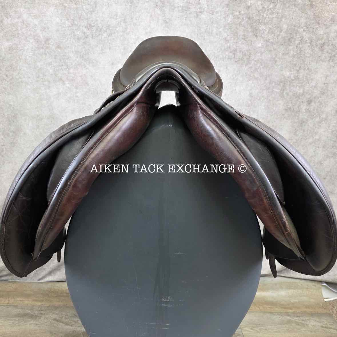 2006 Bates Close Contact Jump Saddle, 17.5" Seat, Adjustable Tree - Changeable Gullet, Wool Flocked Panels