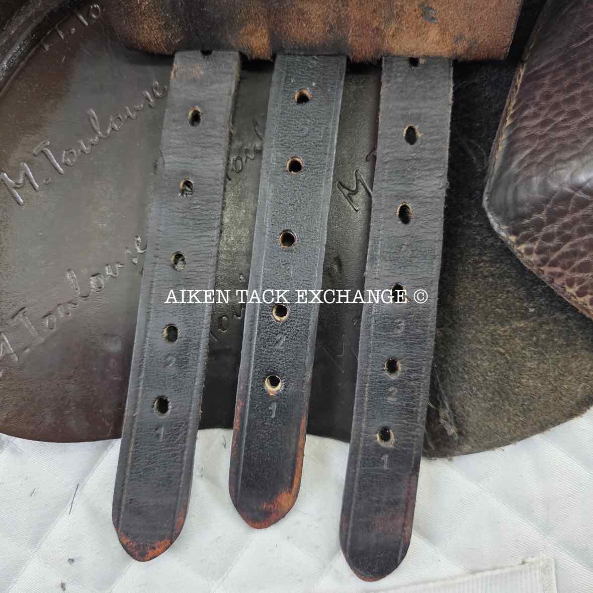 **SOLD** Marcel Toulouse Annice Platinum Genesis Close Contact Jump Saddle, 17" Seat, Adjustable Tree, Wool Flocked Panels