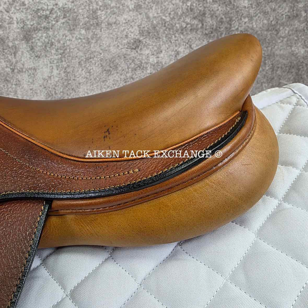 Beval LTD Close Contact Jump Saddle, 15" Seat, Medium Tree, Foam Panels