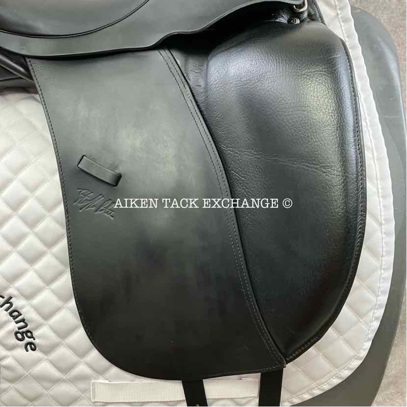 **SOLD** 2014 Custom Saddlery Signature Steffen's Advantage Monoflap Dressage Saddle, 17.5" Seat, Adjustable Tree, Wool Flocked Panels