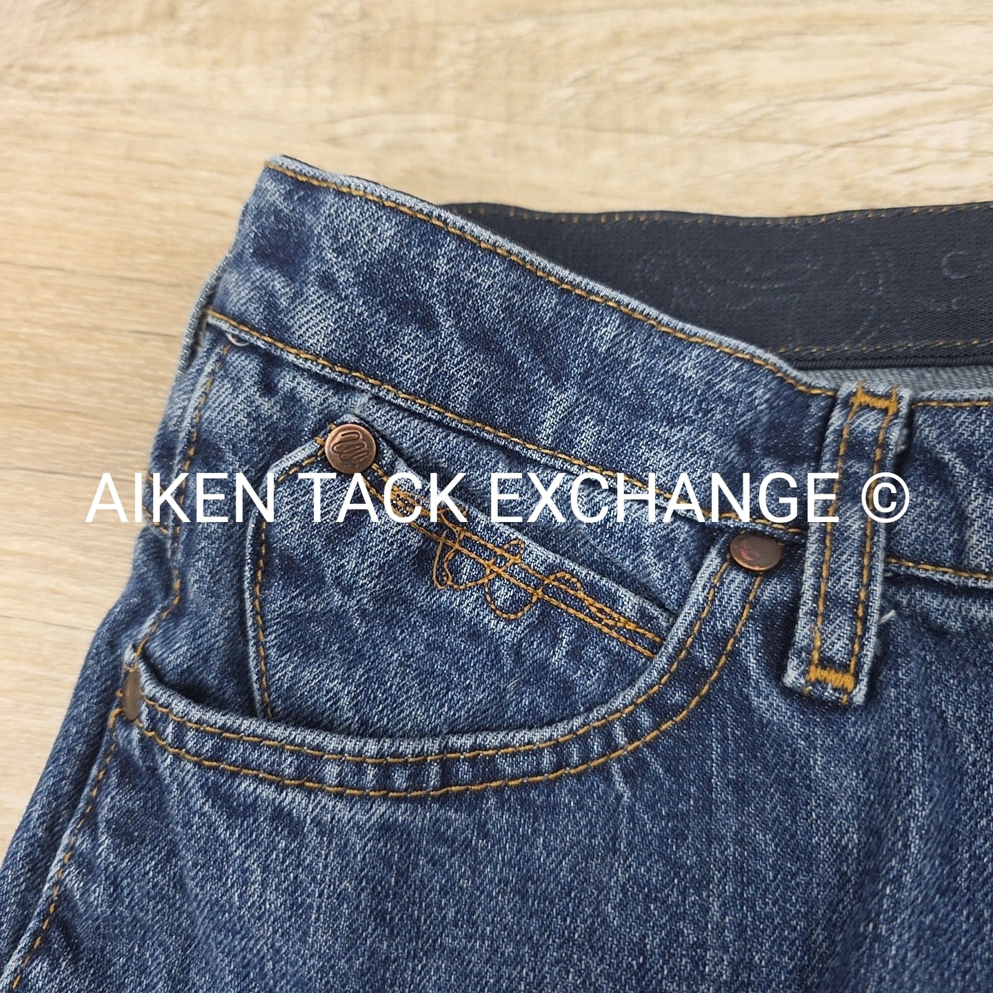 Wrangler Elastic Waist Jeans, Women's 31 x 30 (Size 11)