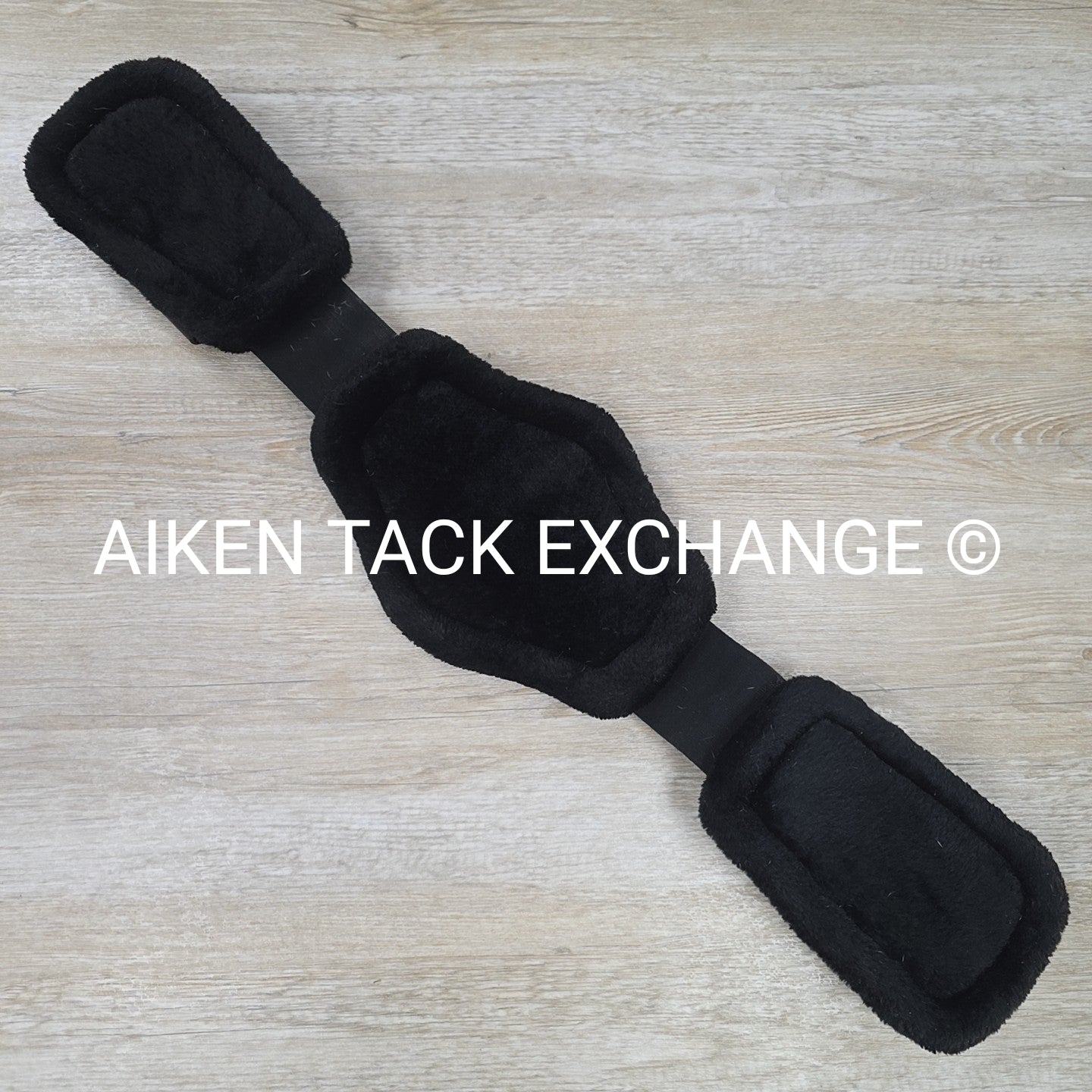 Correct Connect Pressure Relief Comfort Short Girth, Black, 26"