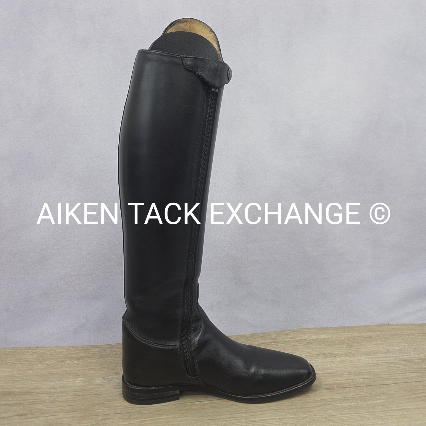 Cavallo Insignis Dressage Boots, Size 6-6.5 Height 48 Calf 36