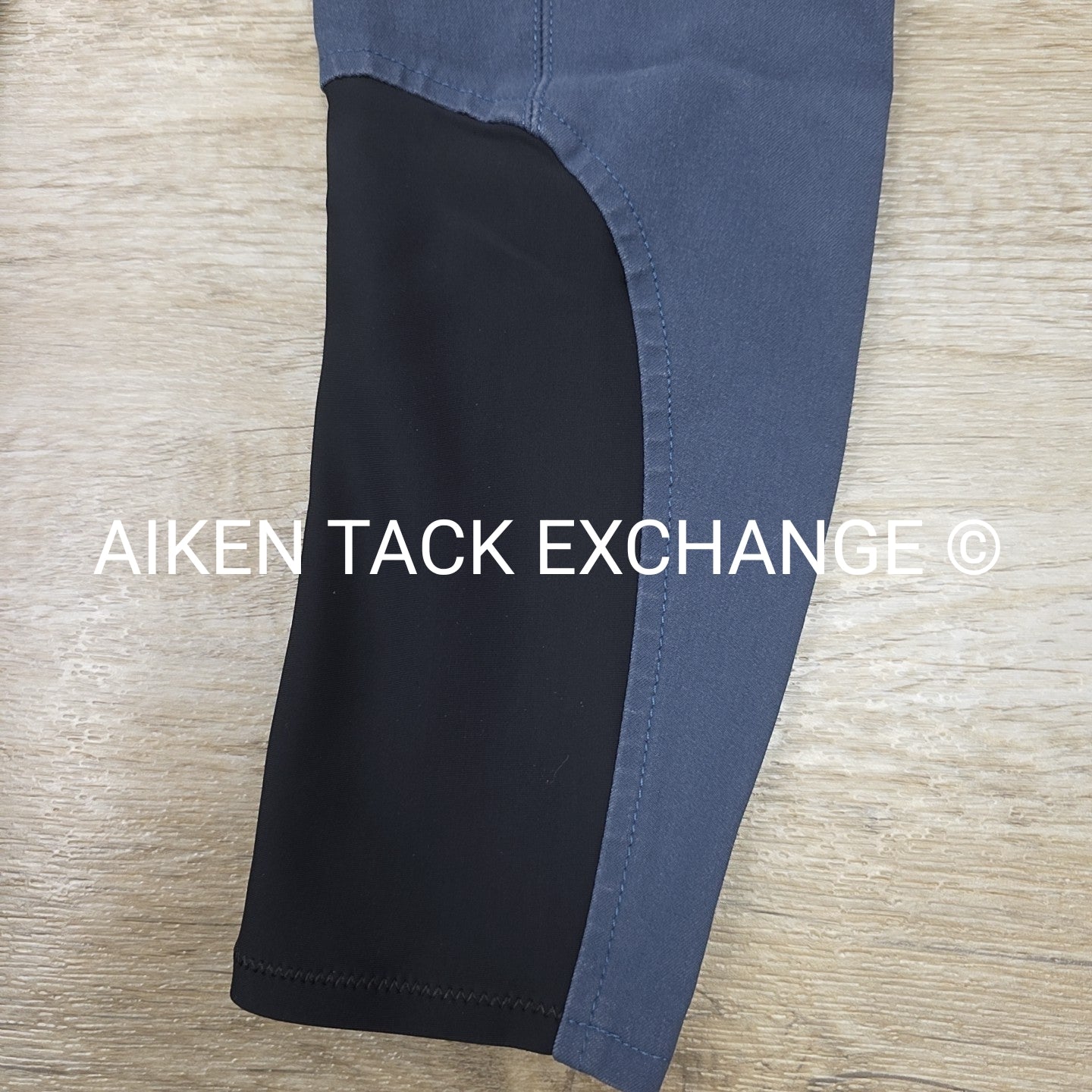 Tailored Sportsman Trophy Hunter Knee Patch Breeches, Sock Bottom, Size 24 R