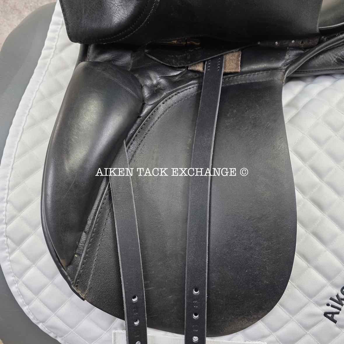 2005 Passier Grand Gilbert Dressage Saddle, 17" Seat, Medium Wide Tree, Wool Flocked Panels