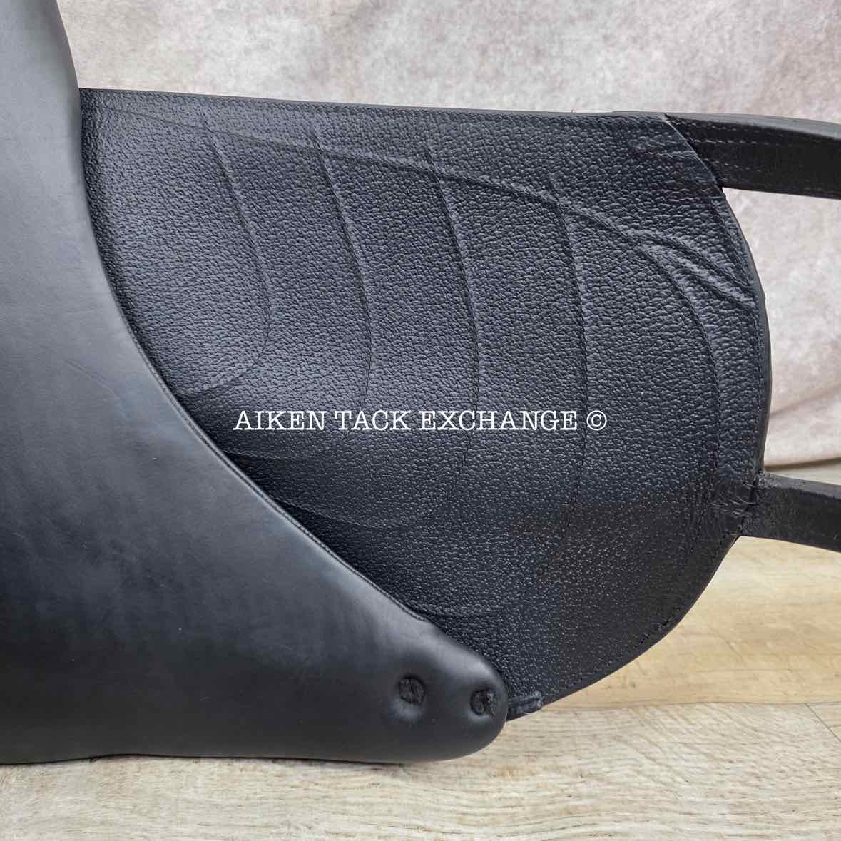 2022 Devoucoux Makila Harmonie Monoflap Dressage Saddle, 17.5" Seat - 002, 1A Flap - Short, Dynamick Tree - Medium, D3D Panels, Full Buffalo Leather