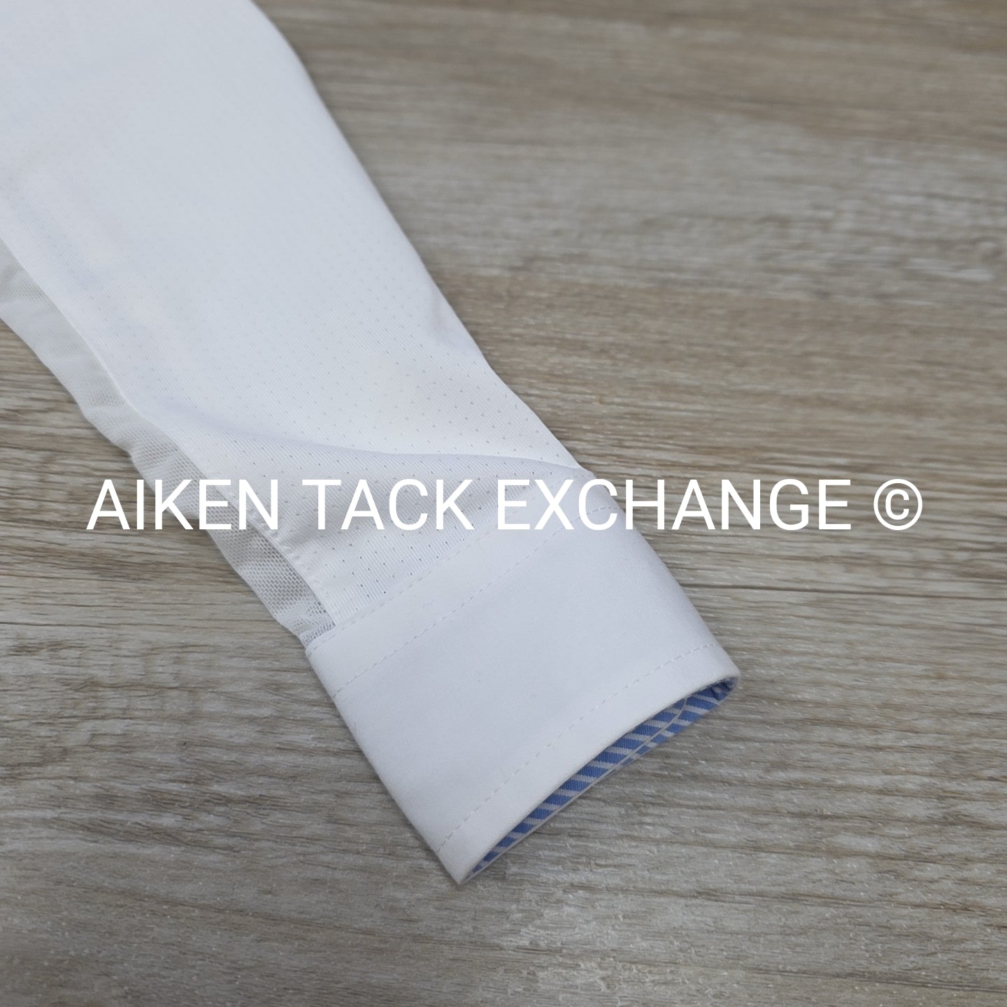 Essex Classics Talent Yarn Long Sleeve Sun Shirt Show Shirt, Size Medium