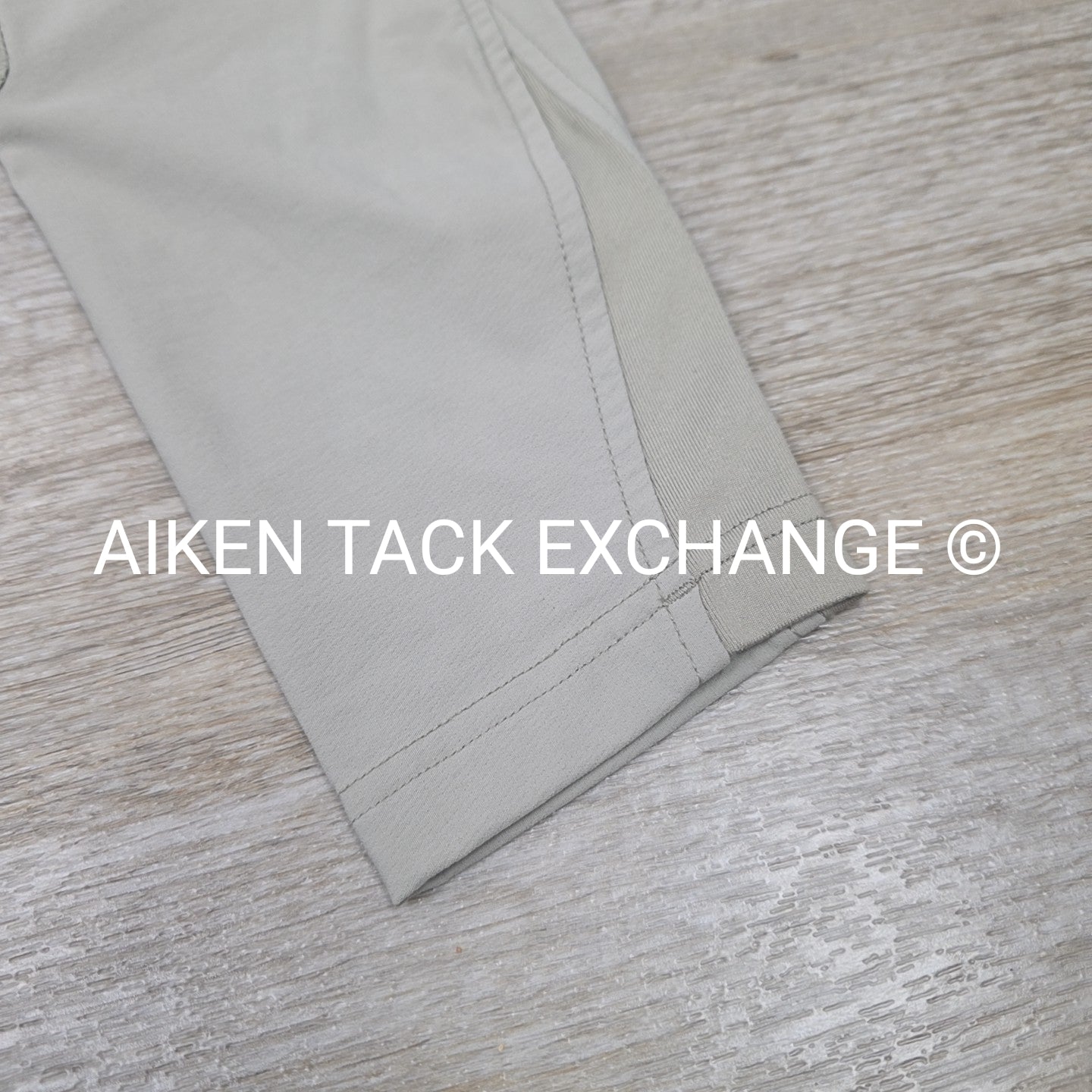 Kerrits Cross Over Knee Patch Breeches, Size Medium