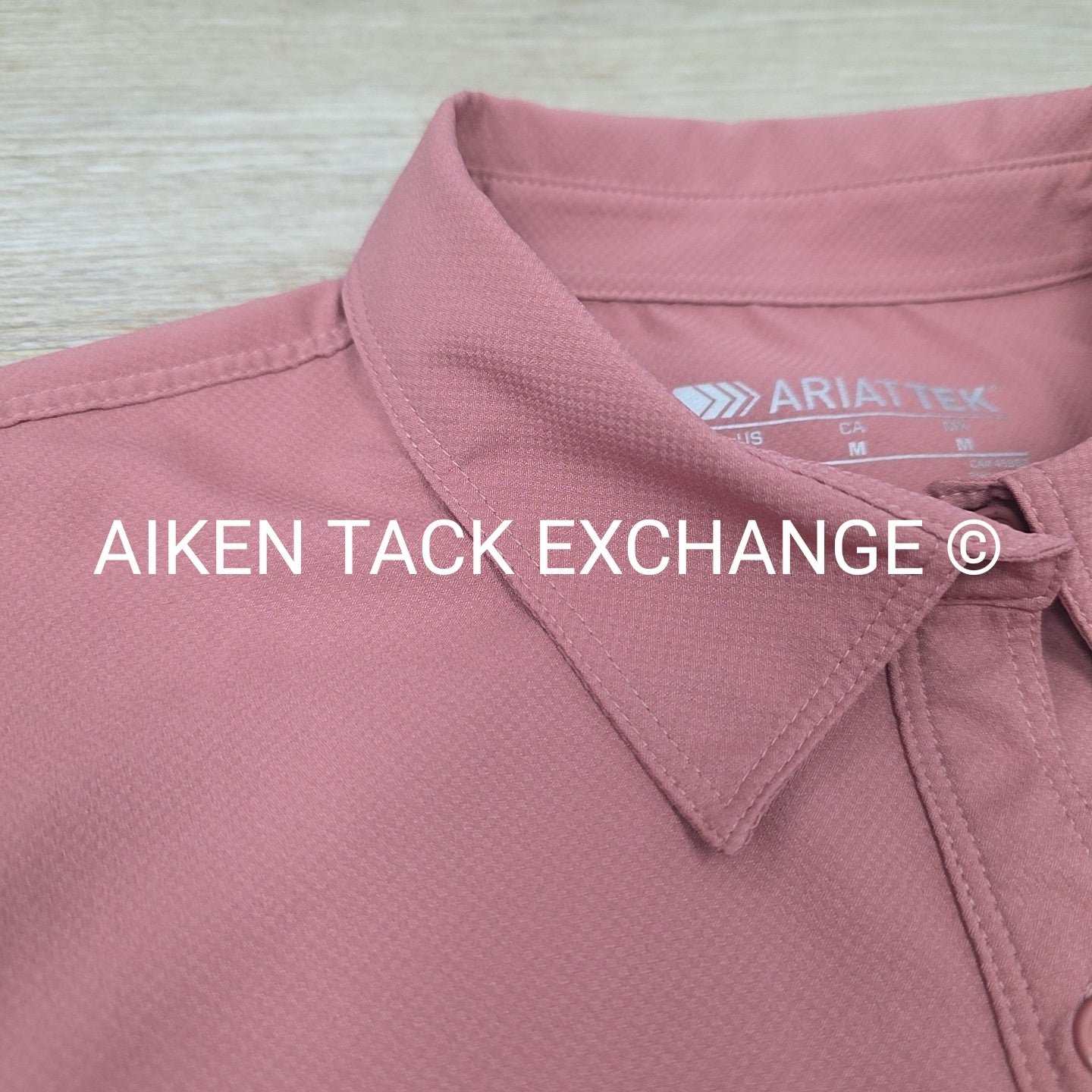 Ariat Outbound VenTEK Button Down Shirt, Women's Medium