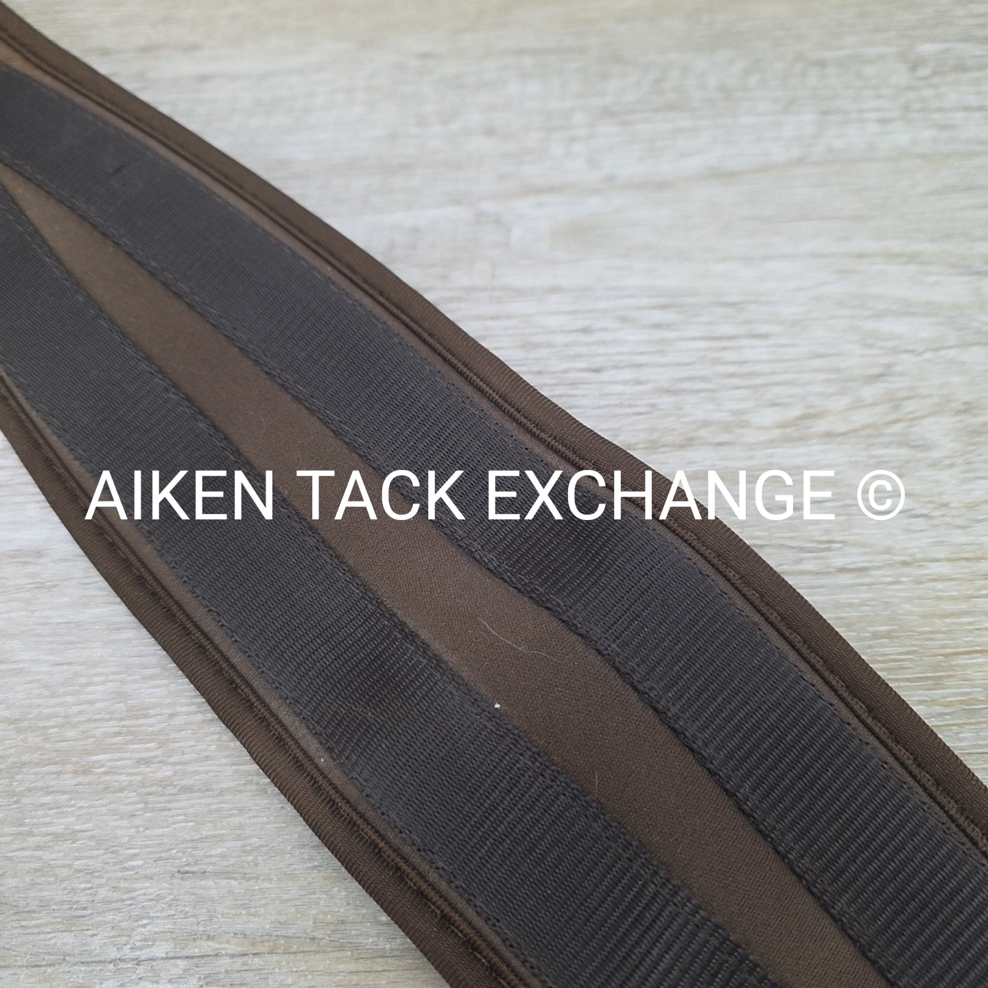 Shires Arma Memory Foam Double End Elastic Girth, Brown, 52"