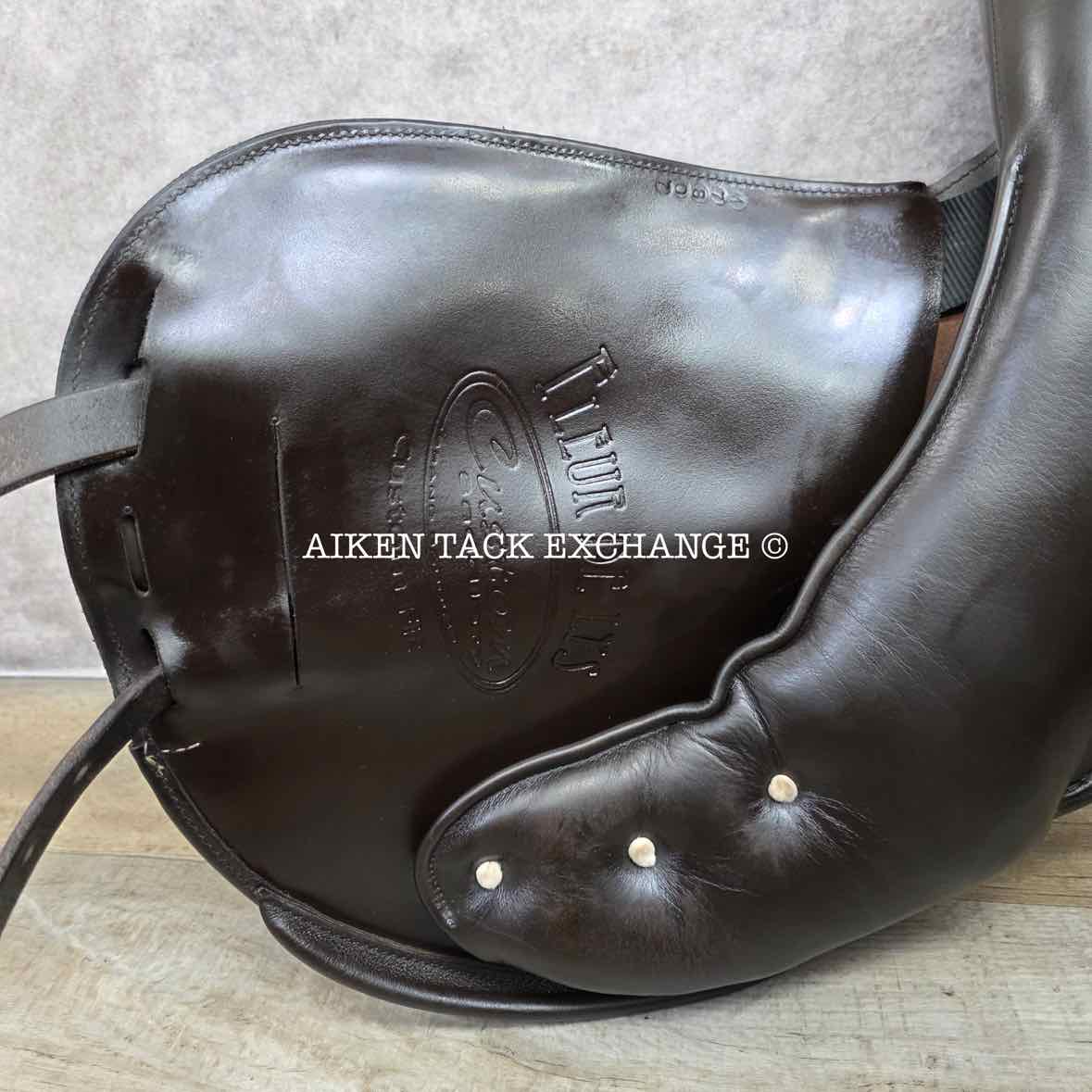 **SOLD** 2018 Custom Saddlery Fleur De Lys Monoflap Jump Saddle, 17.5" Seat, Adjustable Tree, Wool Flocked Panels
