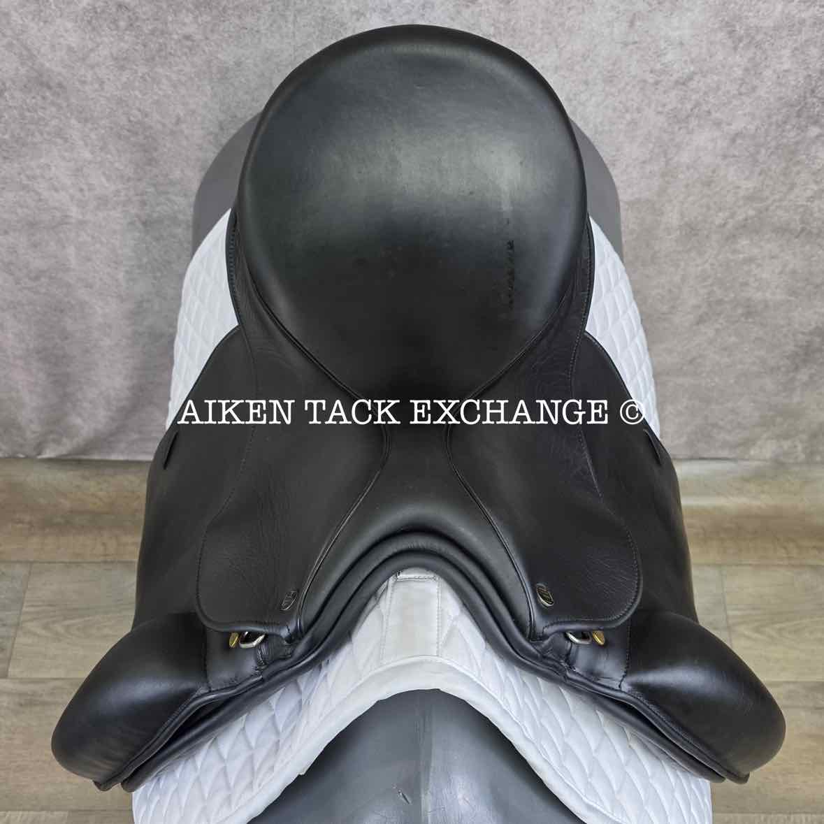 **On Trial** Marcel Toulouse Verona Monoflap Dressage Saddle, 17.5" Seat, MW/W Tree, Wool Flocked Panels
