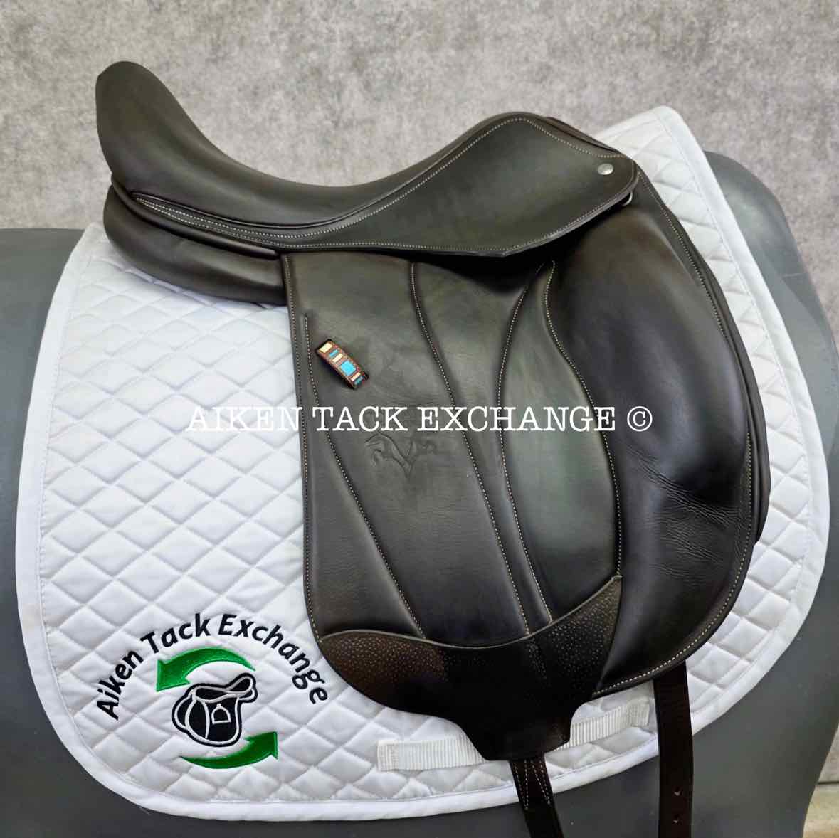 2023 Voltaire Adelaide Monoflap Dressage Saddle, 17.5" Seat - 3A Flap, Wide Tree, FIN Panels, Full Buffalo Leather
