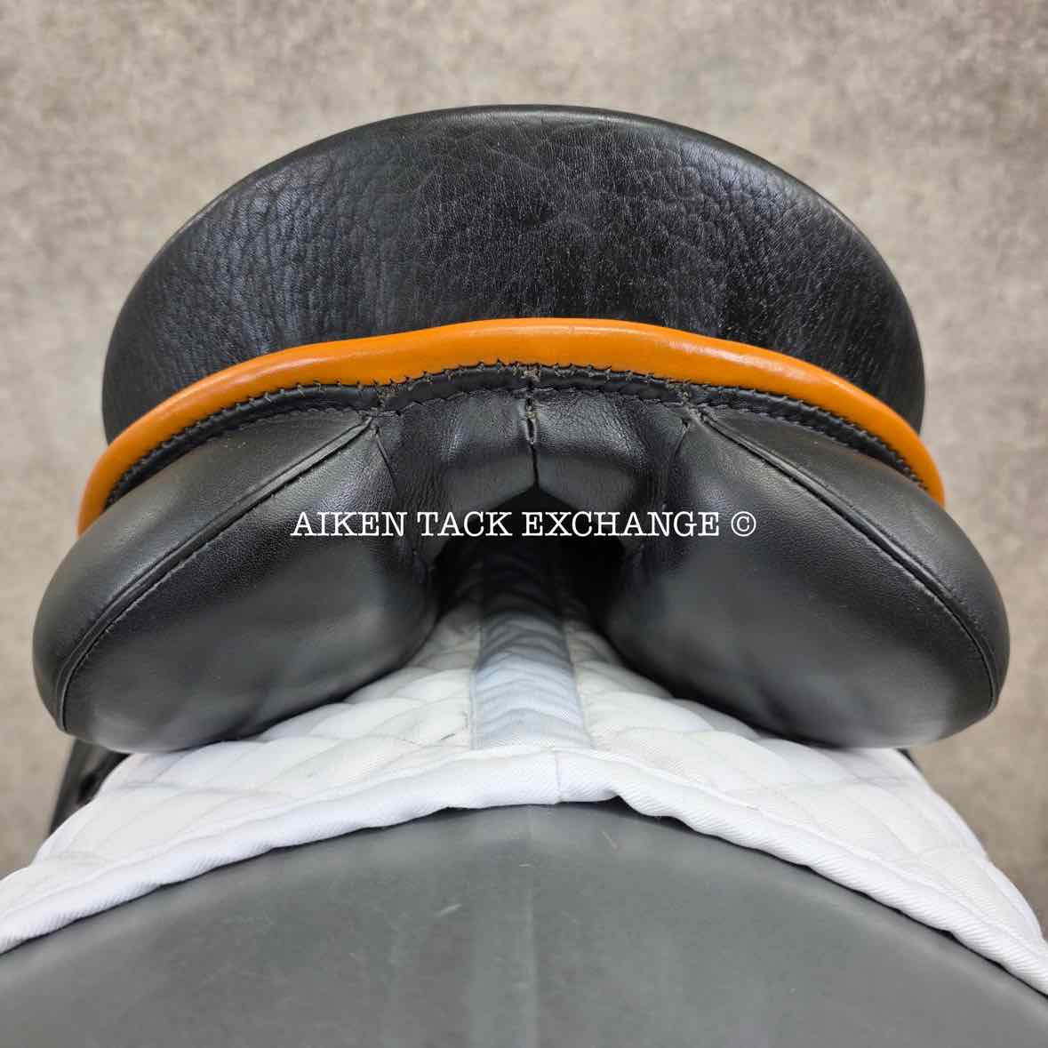 2005 Passier Young Champ Dressage Saddle, 16" Seat, Wide Tree, Wool Flocked Panels