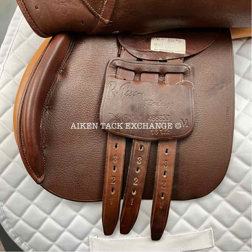 **SOLD** 2017 Pessoa Rodrigo Close Contact Jump Saddle, 16.5" Seat, Adjustable Tree - XCH Changeable Gullet, Foam Panels