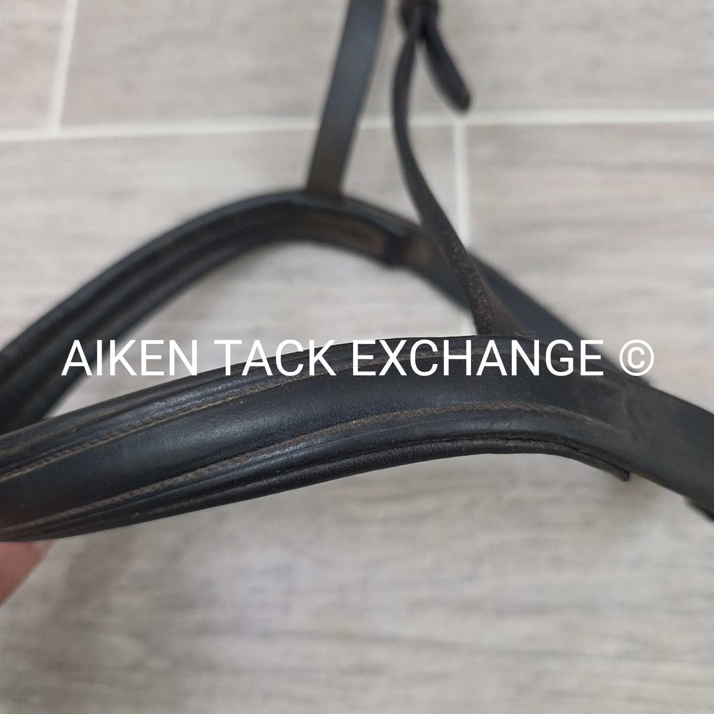 Plain Raised Noseband, Missing Flash Strap, Black, Size Full
