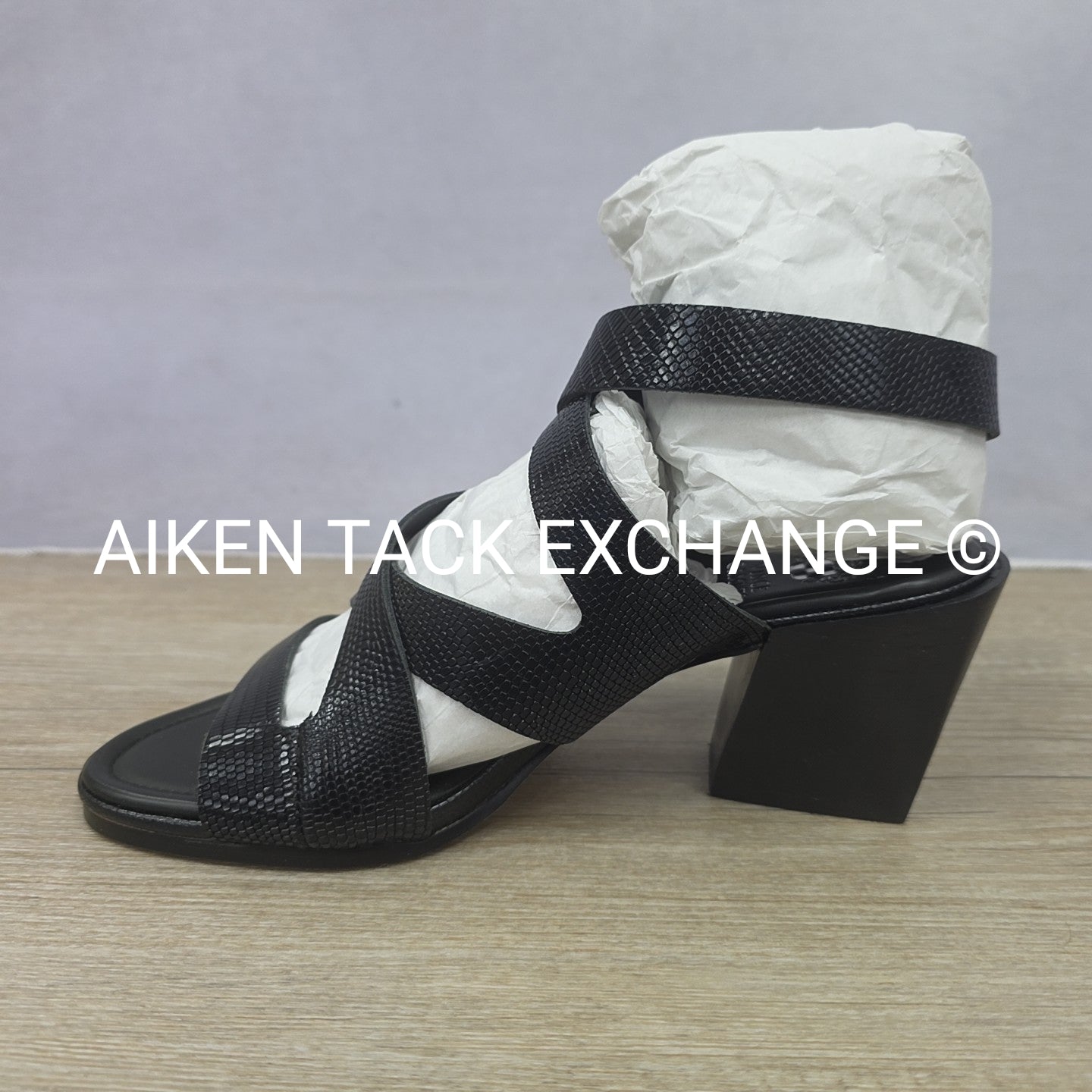 Vince Camuto Deverey Leather Sandal, Size 7