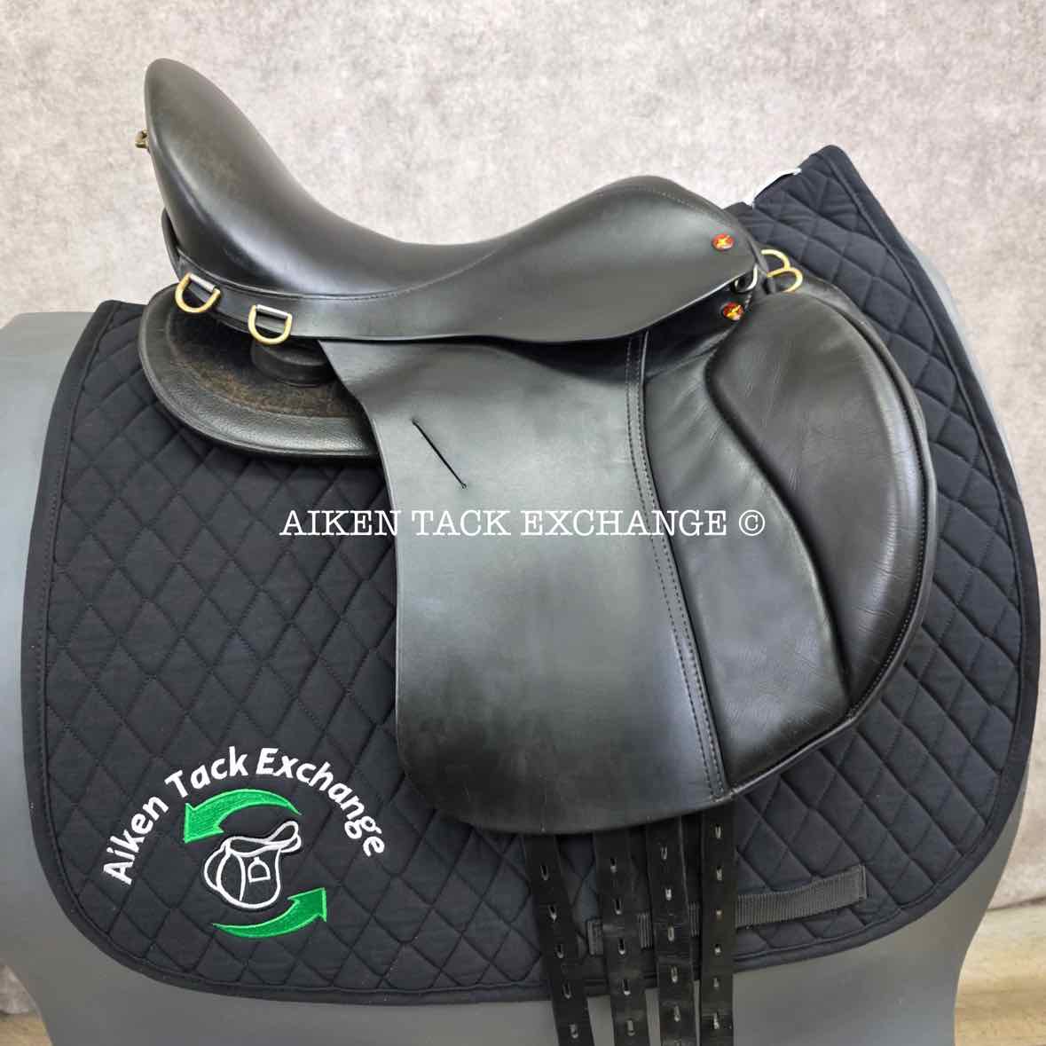Reactor Panel All Purpose Endurance Saddle, 17.5" Seat, Flex Panels