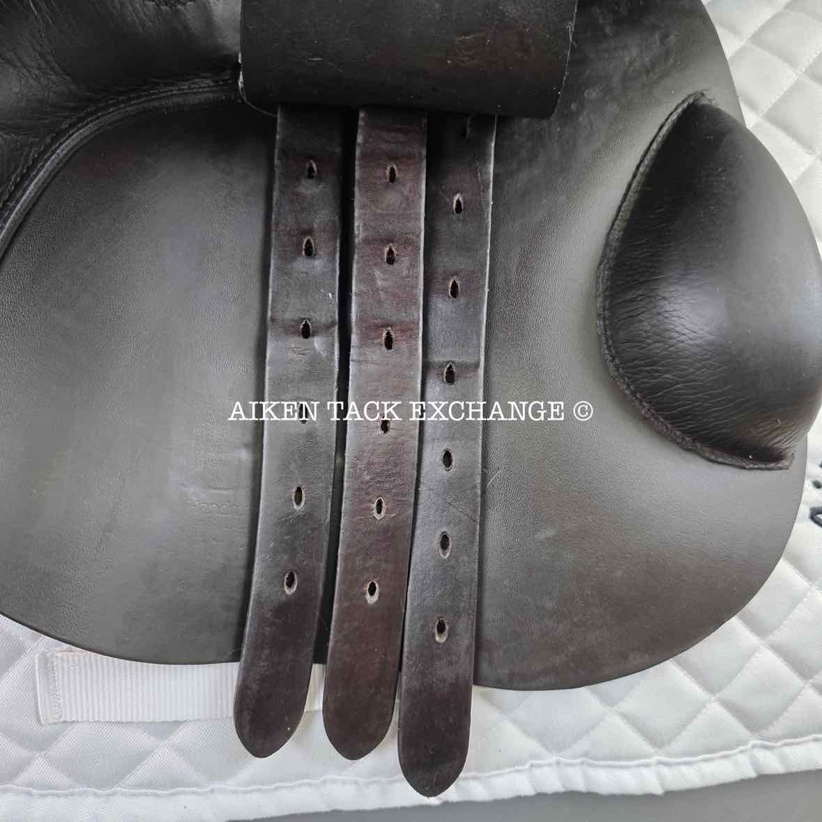 Barnsby Shockemohle Jump Saddle, 18" Seat, Medium Tree, Wool Flocked Panels