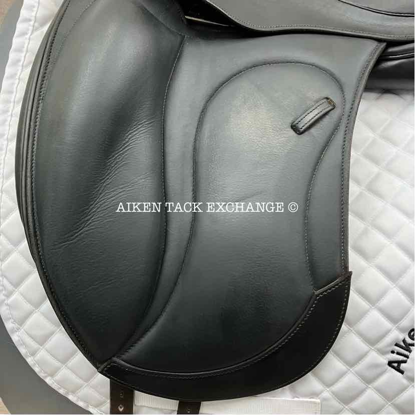 **SOLD** 2010 Stackhouse Legado Monoflap Dressage Saddle, 17.5" Seat, Medium Narrow Tree