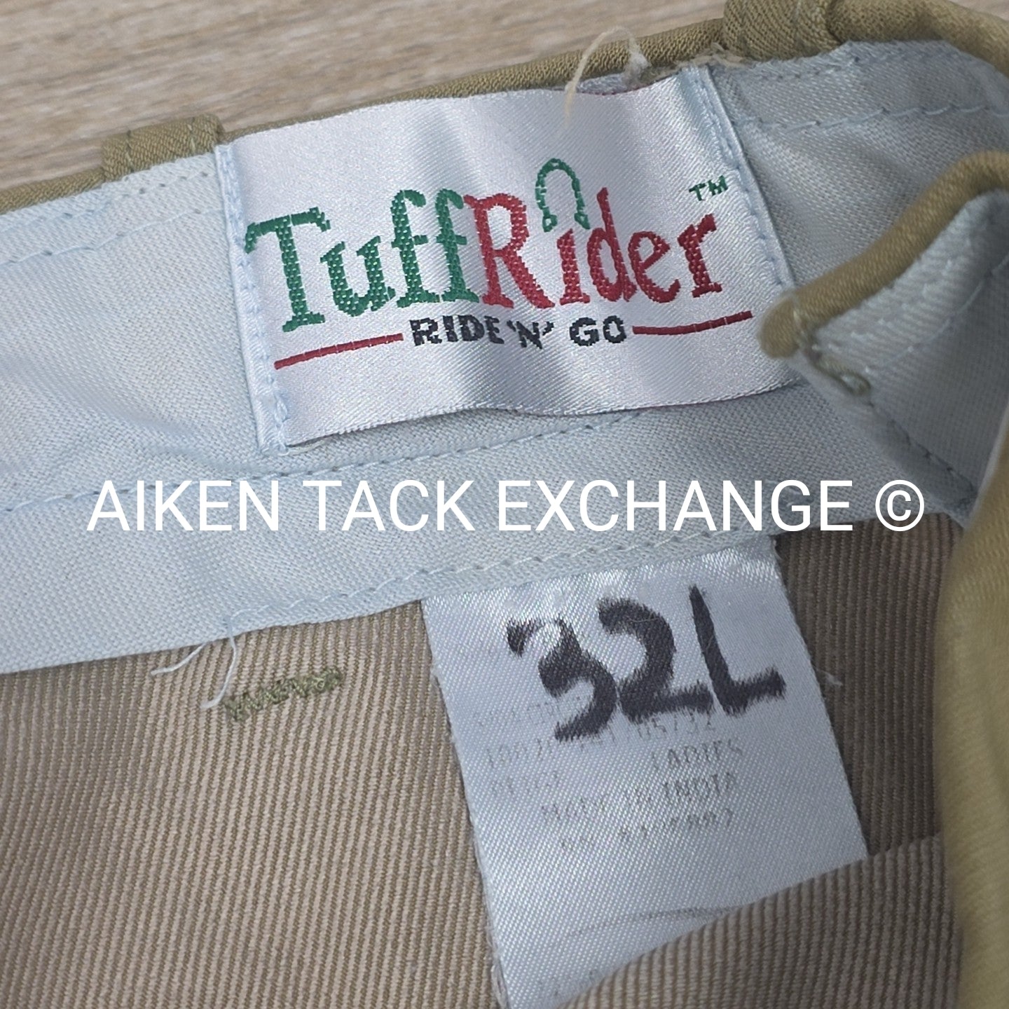 BARGAIN BUNDLE: Tuff Rider & Tailored Sportsman Breeches, 32 & Ovation Breeches,