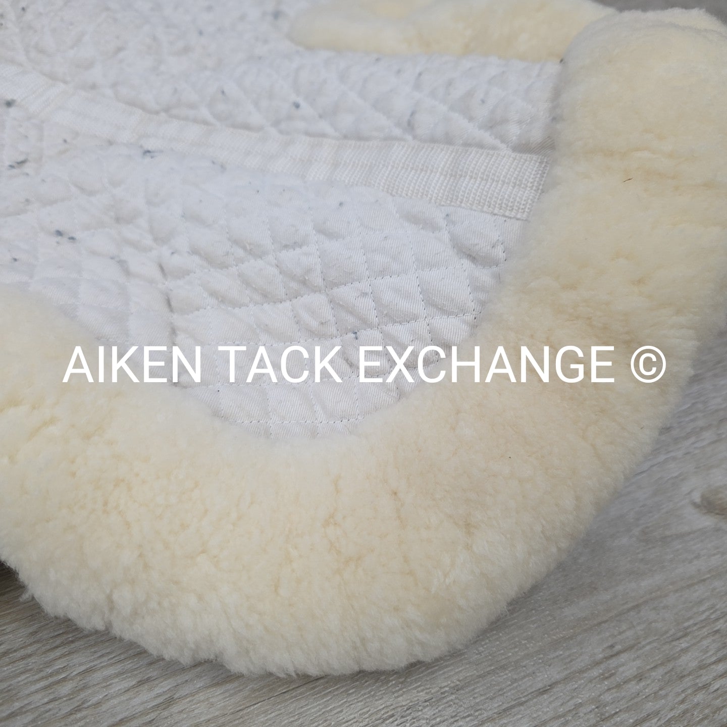 Fleeceworks Field Hunter / Fox Hunter Pad with Front Roll & Full Trim