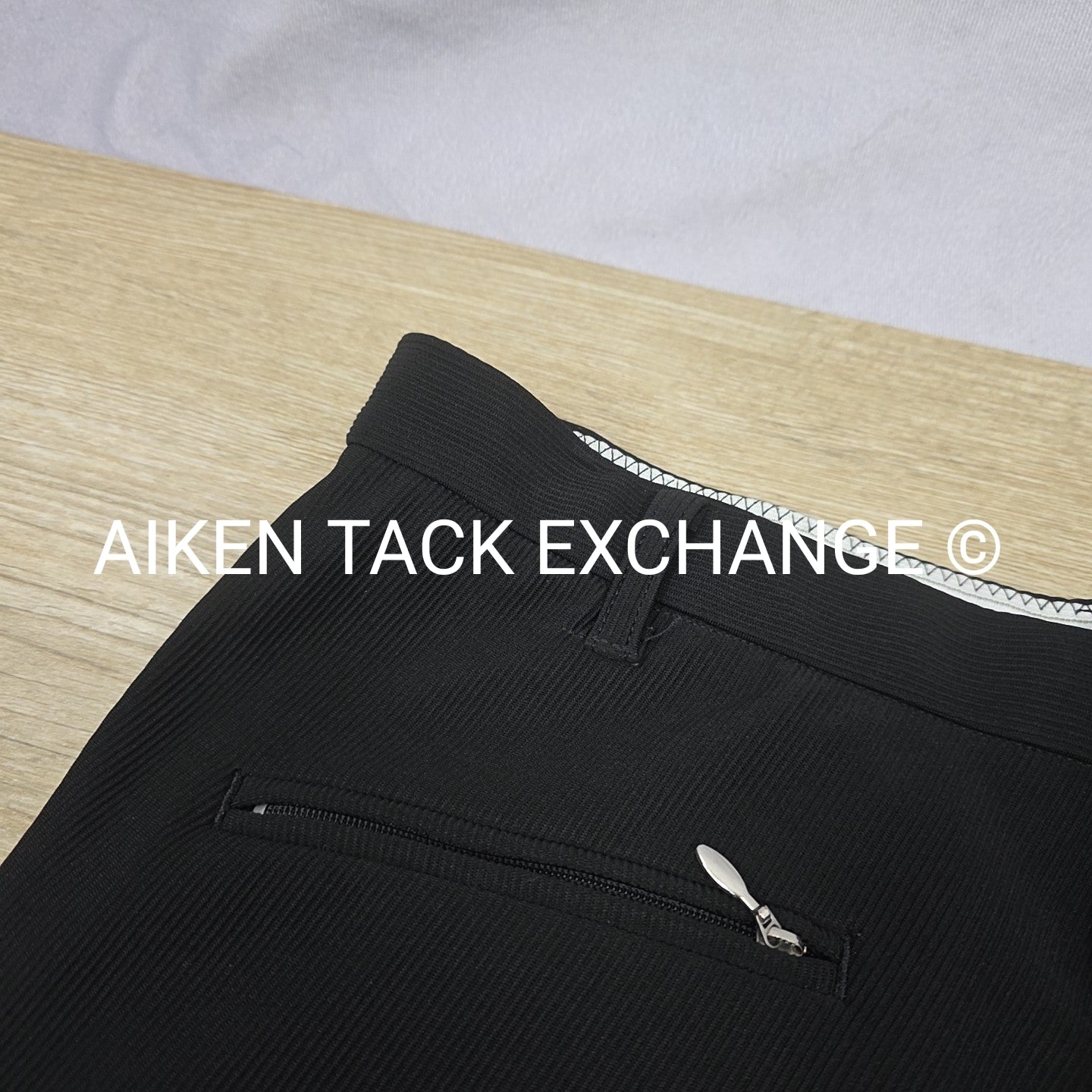 Devon-Aire Knee Patch Breeches, Size 30